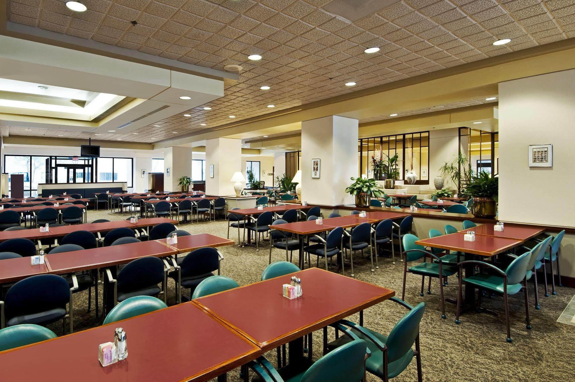 Nced Conference Center & Hotel Norman Extérieur photo